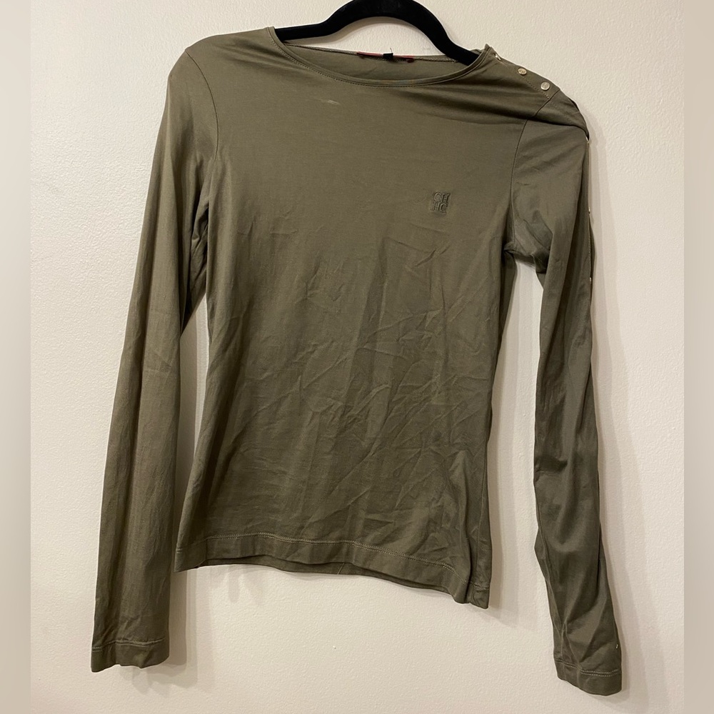 Carolina Herrera Fitted Long Sleeve Shirt Gold Logo Buttons